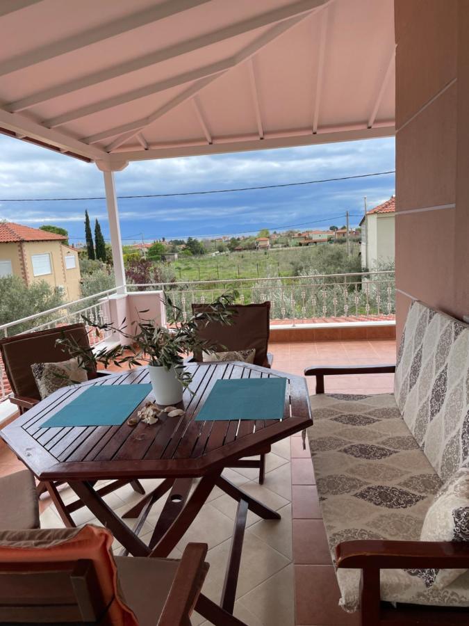 Seaside House Βίλα Karianí Εξωτερικό φωτογραφία