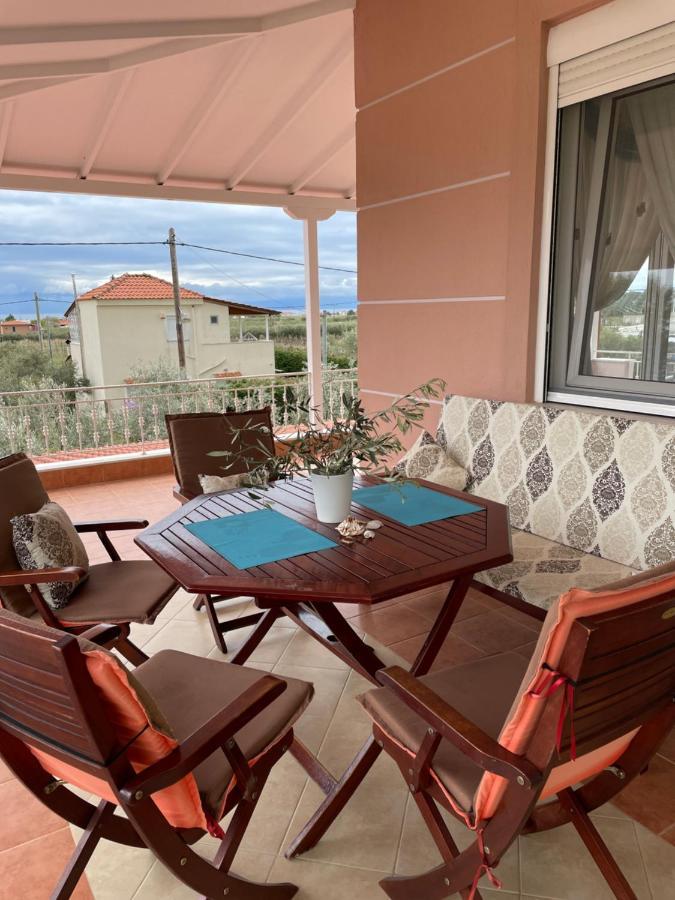 Seaside House Βίλα Karianí Εξωτερικό φωτογραφία